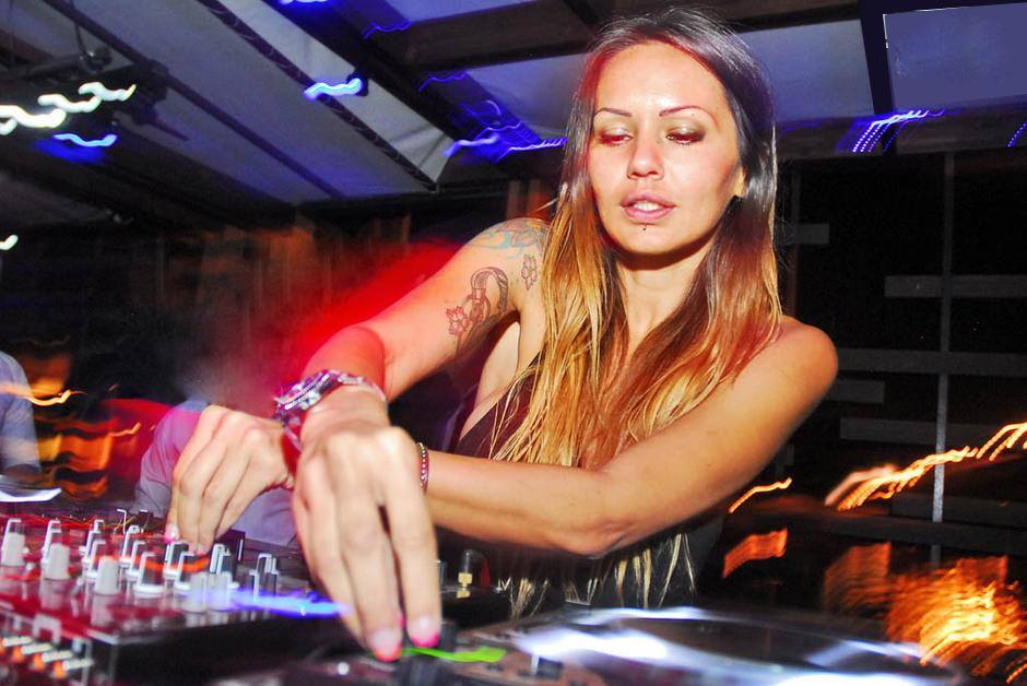 best female dj chandigarh