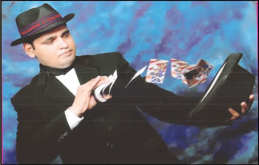 famous illusion artist chandigarh